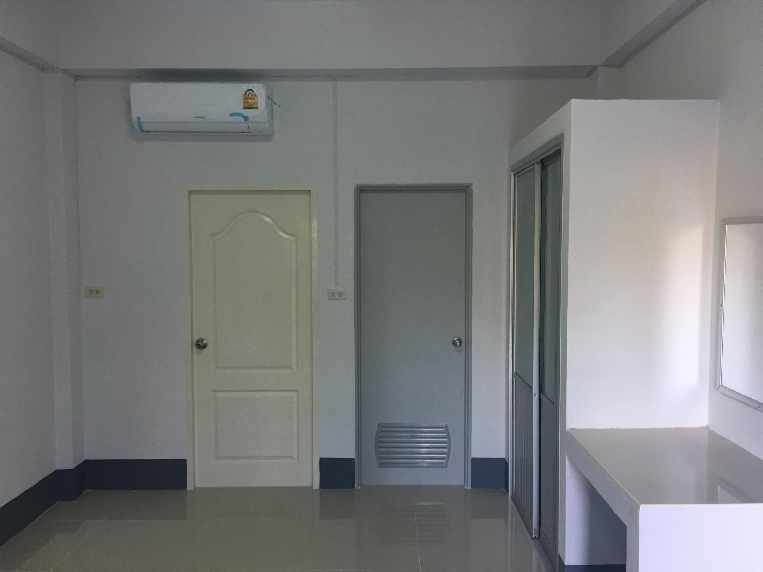 อัญมณีเพลส 照片 7