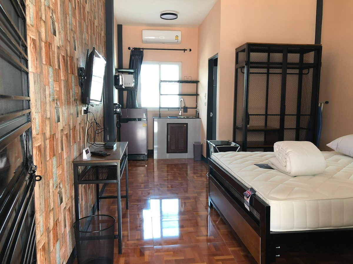 จิณต์ เพลส ห้องพักรายเดือน photo 14