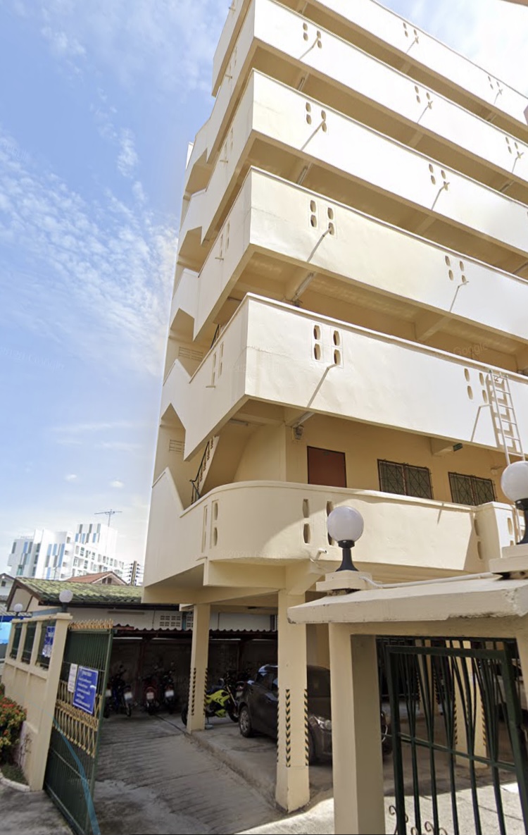 หิรัญลักษณ์ 1–4 หน้ามหาวิทยาลัยบูรพา รูปที่ 13