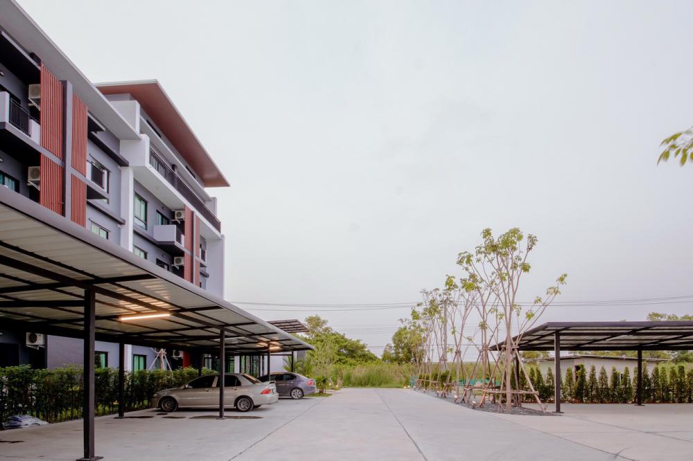 โรงแรม เดอะ ลิฟวิ่ง สมุทรปราการ