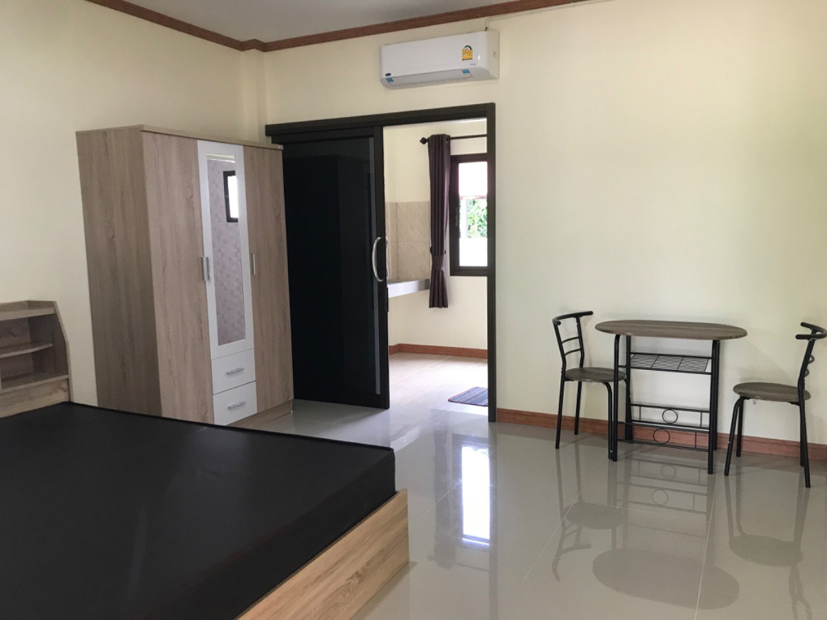Dowslom Place photo 15