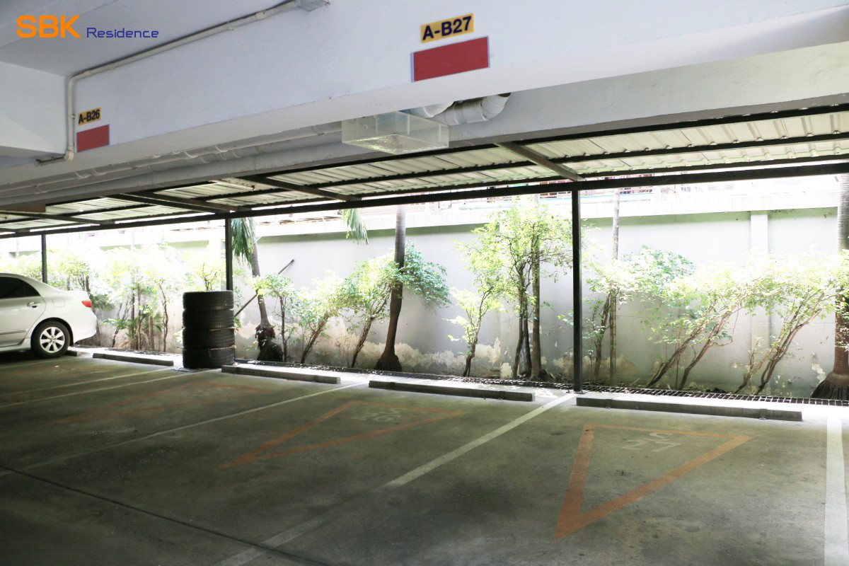 เอส.บี.เค. เรสซิเด้นซ์ // ห้องพักให้เช่าติดถนนใหญ่ ลาดพร้าวซอย12-14 ทำเลดี  // ใกล้ mrt ลาดพร้าว photo 12
