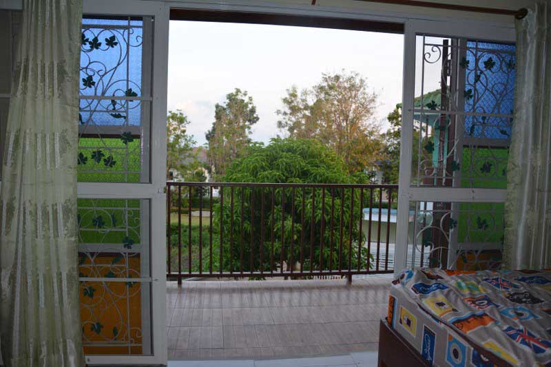 บ้านอิงทอง