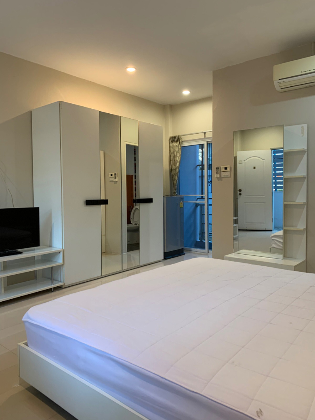 Riposo ริโพสโซ่ แมนชั่น ห้องเช่าอุบล  อพาร์ทเม้นท์อุบล  รายวันรายเดือนอุบล