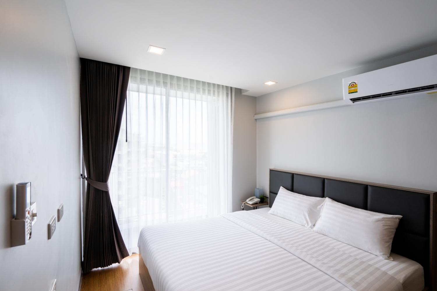 ONPA Hotel & Residence บางแสน