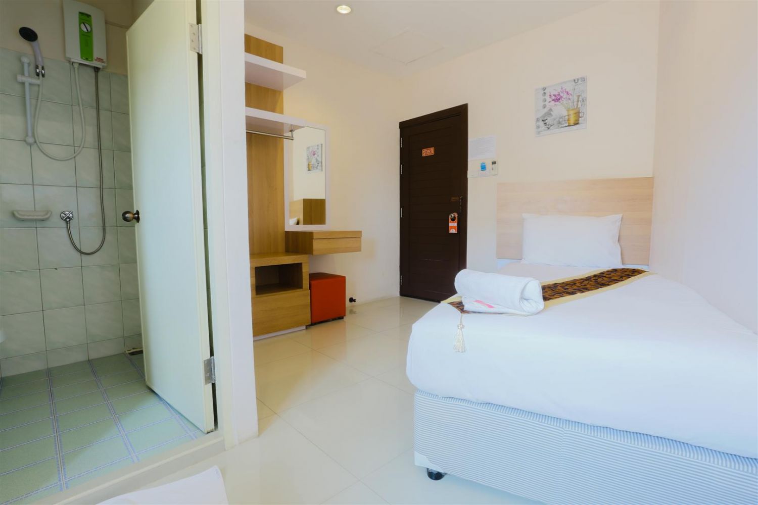 โรงแรม พอร์ทเทรท ปราณบุรี ( ห้องพัก รายวัน - รายเดือน ) photo 37