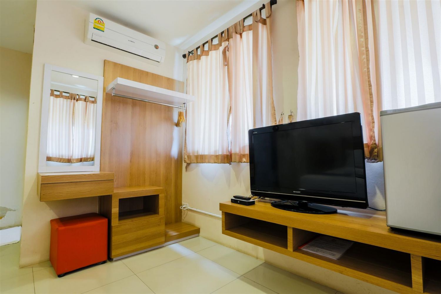 โรงแรม พอร์ทเทรท ปราณบุรี ( ห้องพัก รายวัน - รายเดือน ) photo 15
